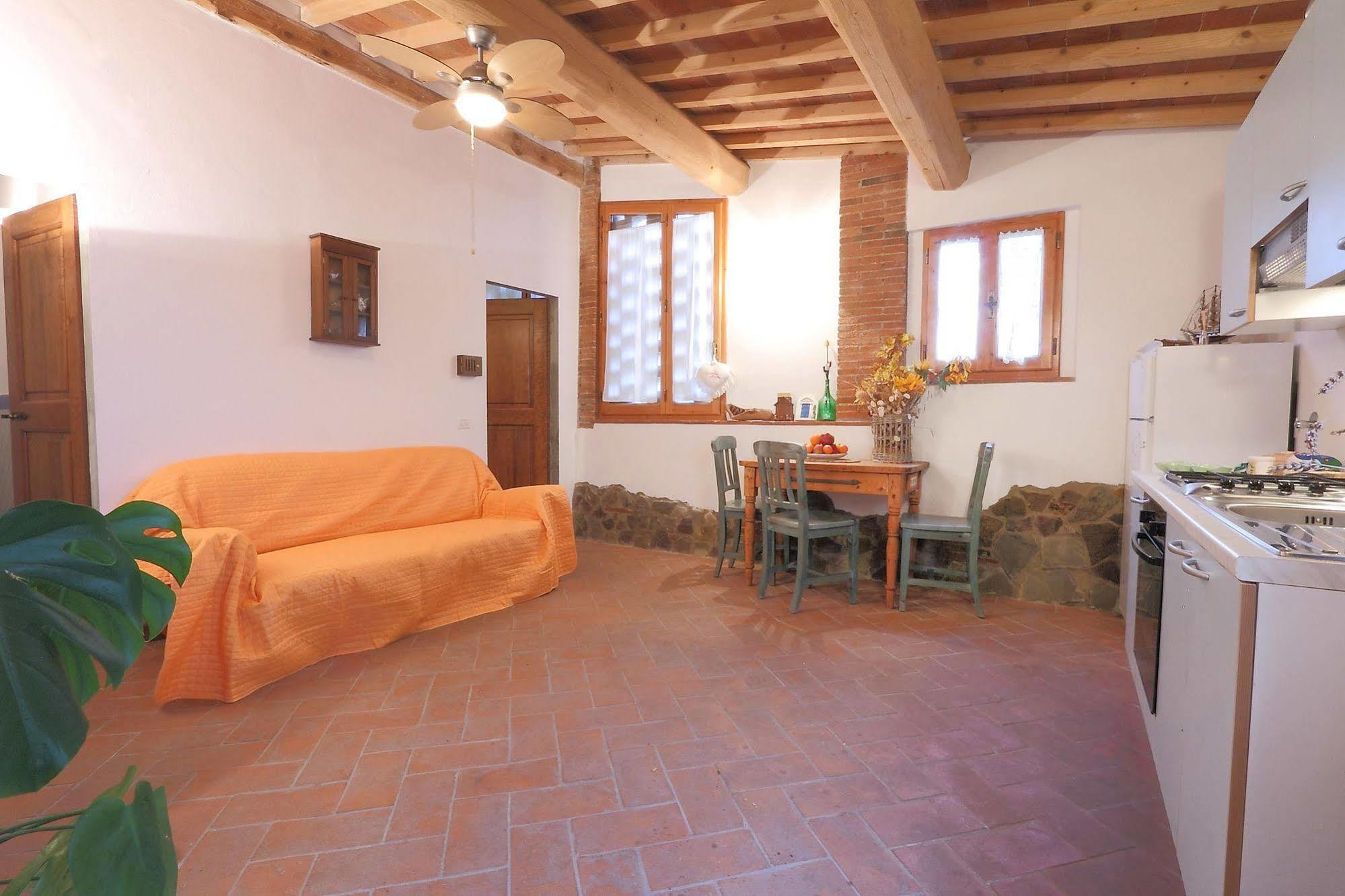 Bed and Breakfast Armonie Del Chianti L'Ugolino Экстерьер фото